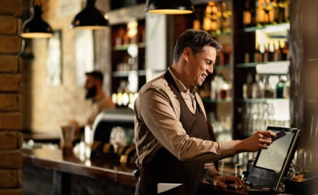 Boosting Efficiency and Customer Satisfaction: How IsleBooks POS Revolutionizes Restaurant Operations